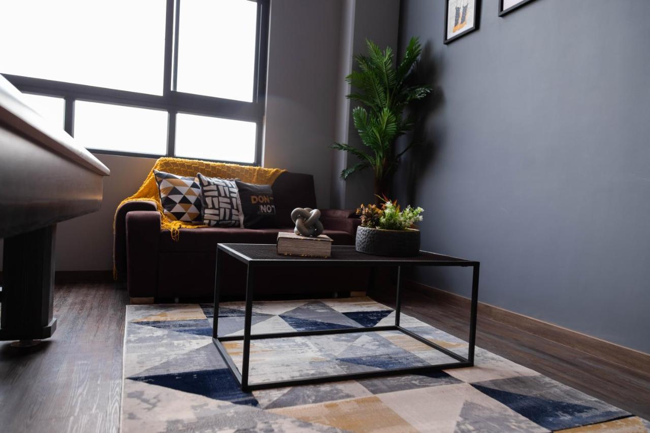 الشقق الفندقية ميديلينفي  Royal Living Poblado المظهر الخارجي الصورة